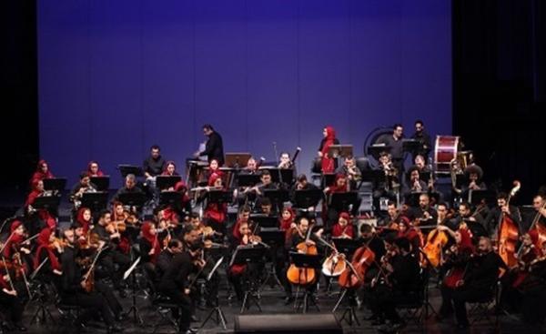 چوب رهبری نخستین اجرای ارکستر سمفونیک تهران در سال تازه در دست ولفگانگ ونگنروت